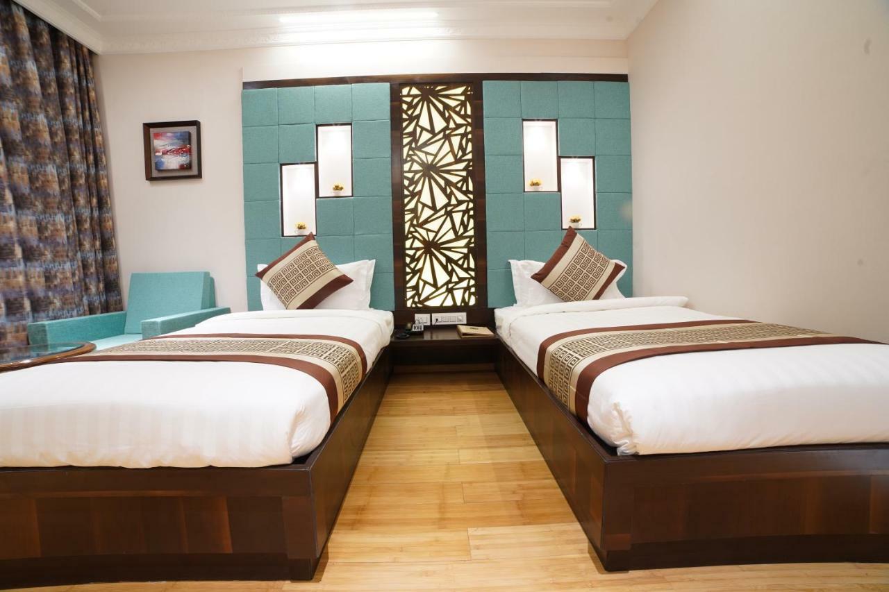 Hotel 18Keys Bhopal Bagian luar foto